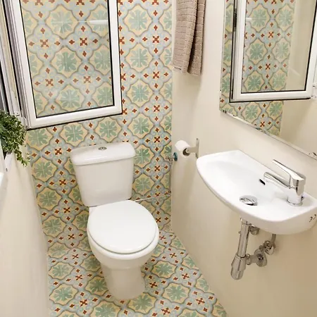Authentic Charming Apartment/wifi/air Conditioning Apartment Valencia