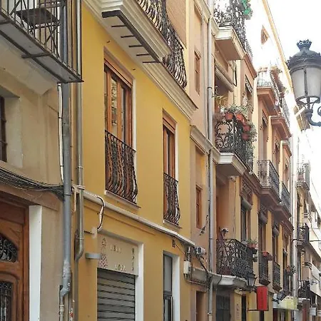Apartment Authentic Charming Apartment/wifi/air Conditioning *