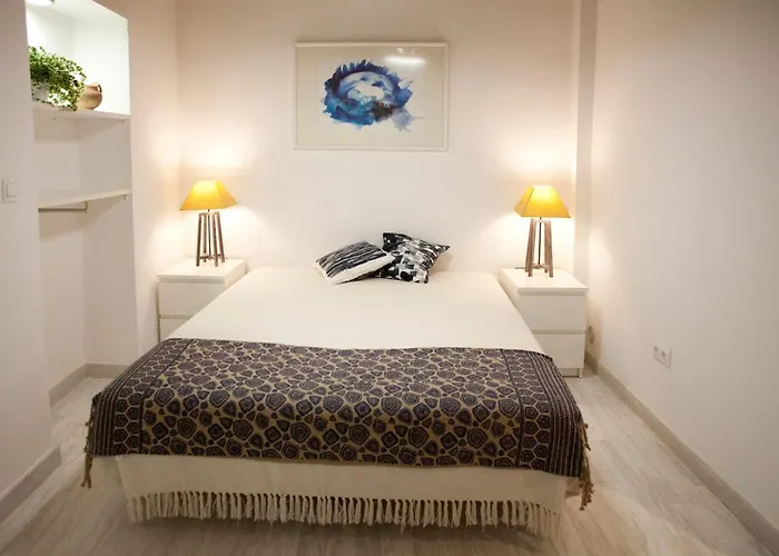Authentic Charming Apartment/wifi/air Conditioning Apartament