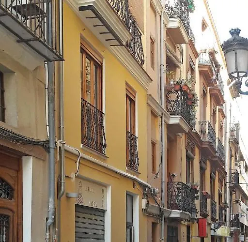 Apartament Authentic Charming Apartment/wifi/air Conditioning *