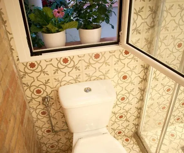 Apartament Authentic Charming Apartment/wifi/air Conditioning *